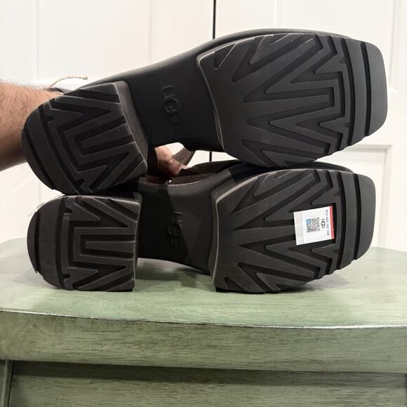 New Ugg New Heights Platform T-Strap Sandal Brown Size 9.5 1168751 - Picture 5 of 5